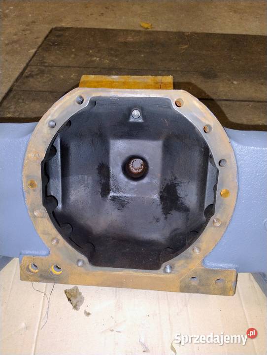 Przednia oś Massey Ferguson 3050 3426704R1 Prabuty