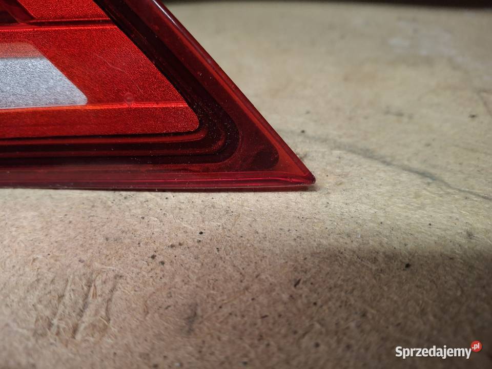 Lampa tyl bmw f46 7329792 Włoszakowice sprzedam