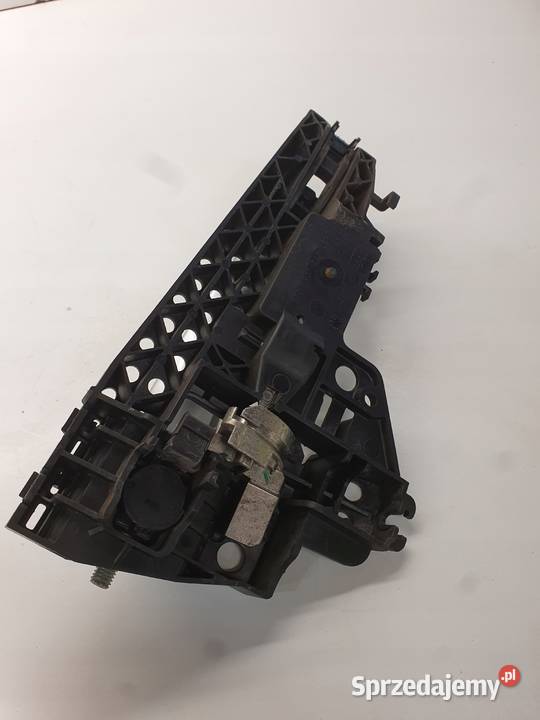 KLAMKA LEWA AUDI A4 B8 A5 8T Q5 LX7W 8T0837885A osobowe Przystajń