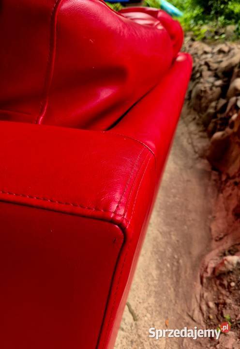 Kanapa czerwona Kruklanki sprzedam