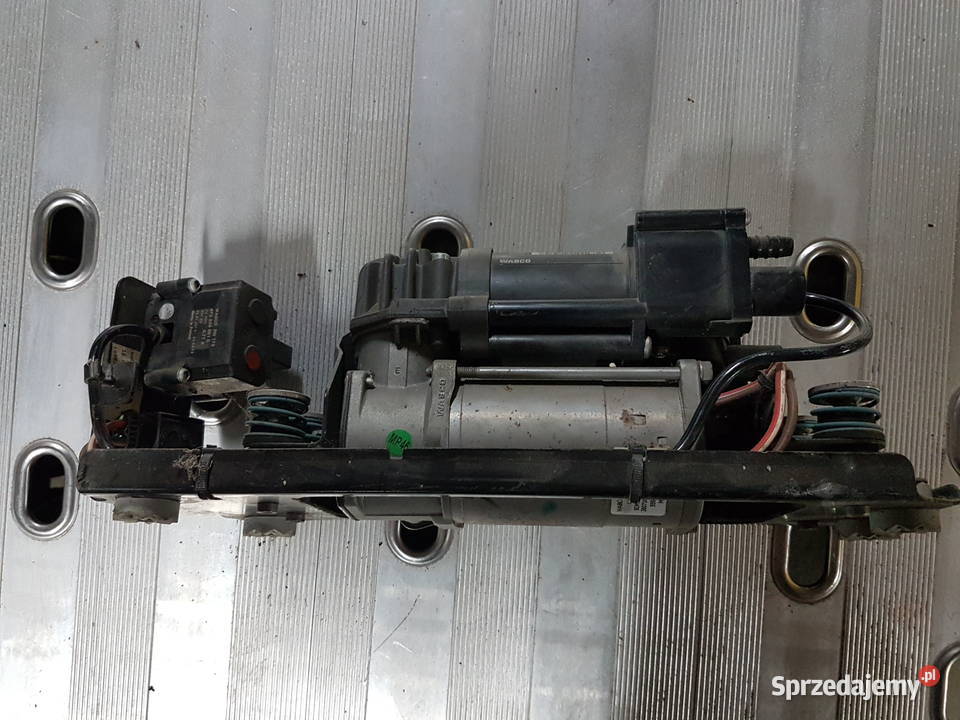 BMW 740D F01 KOMPRESOR ZAWIESZENIA STELAZ Turek