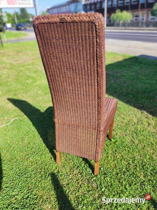 Krzesła rattanowe 8 sztuk firmy Loom 51cm dolnośląskie Łagiewniki