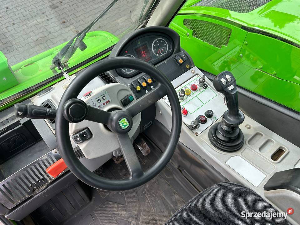 MERLO P407 Manitou 731 JCB 53170 Farmer 52656 nieuszkodzony Ładowarki rolnicze Maszyny rolnicze Laskowiec