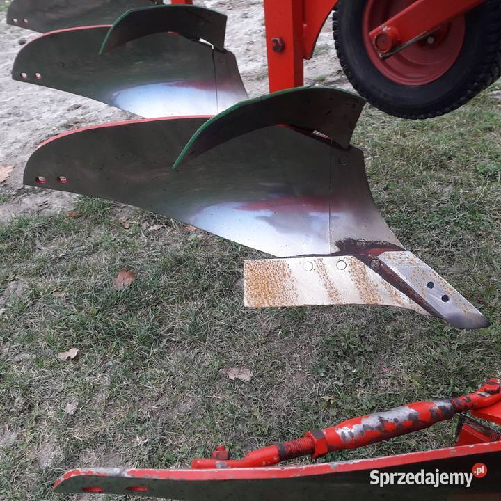 Pług Unia Grudziądz tur 4 agromasz lemken