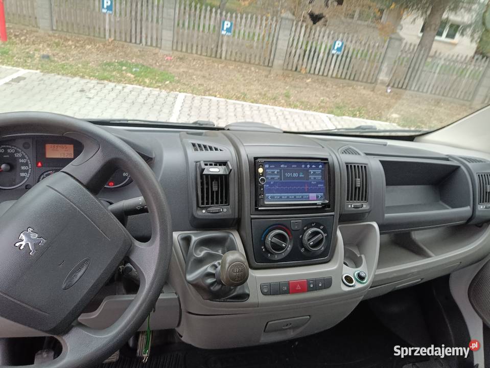 Auto laweta Peugeot boxer 30 diesel ładowności nieuszkodzony Jarosław