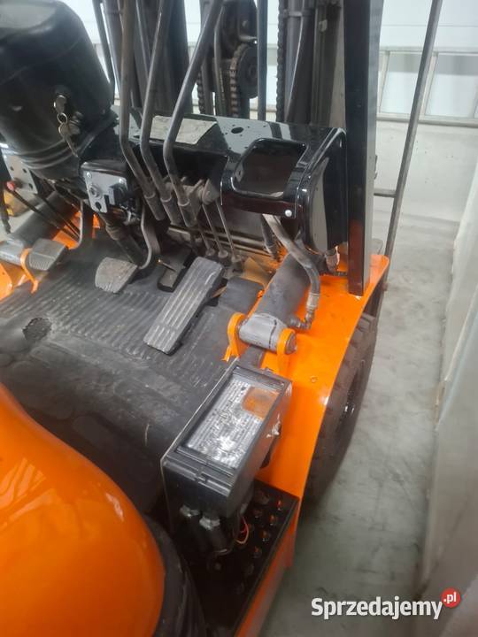 Wózek widłowy Toyota 15 tony kujawsko-pomorskie Ciechocinek sprzedam