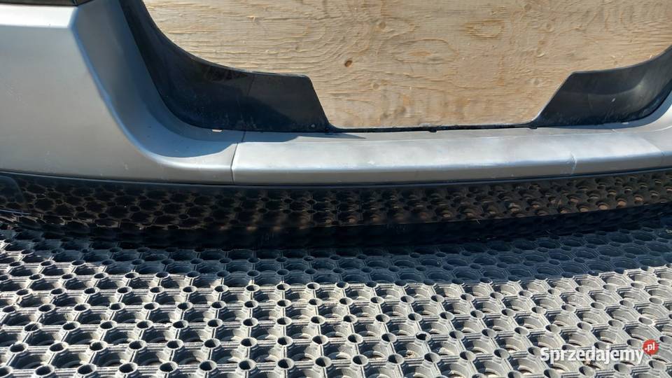 RENAULT MEGANE II LIFT CABRIO ZDERZAK TYŁ NV676 Zbierkowo