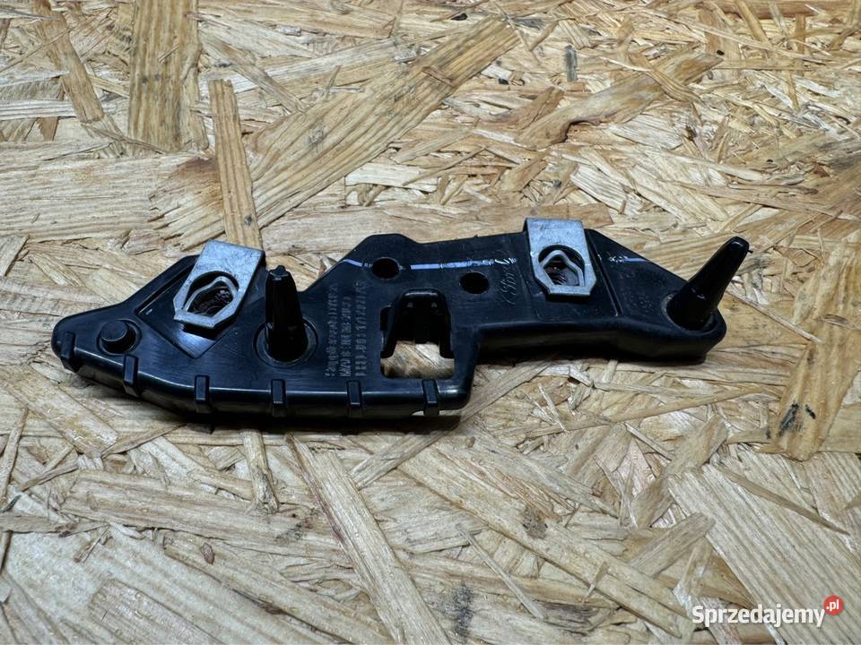 Ślizg mocowanie uchwyt zderzaka przód lewy lh Rok produkcji 2024 Części samochodowe Sieraków