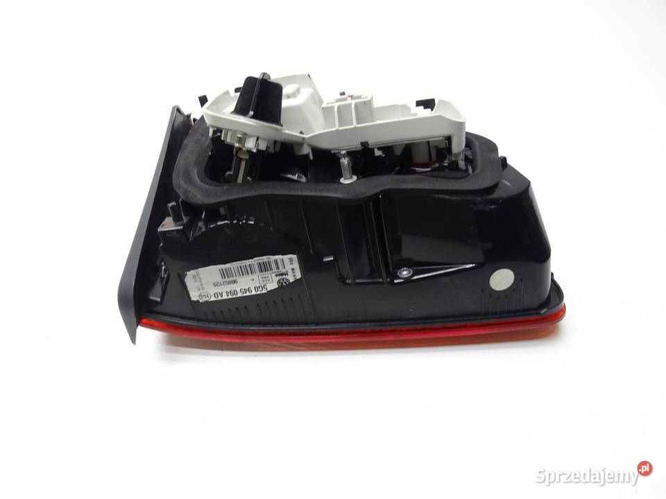 LAMPA PRAWY TYŁ PRAWA W KLAPĘ 5G0945094AD VW