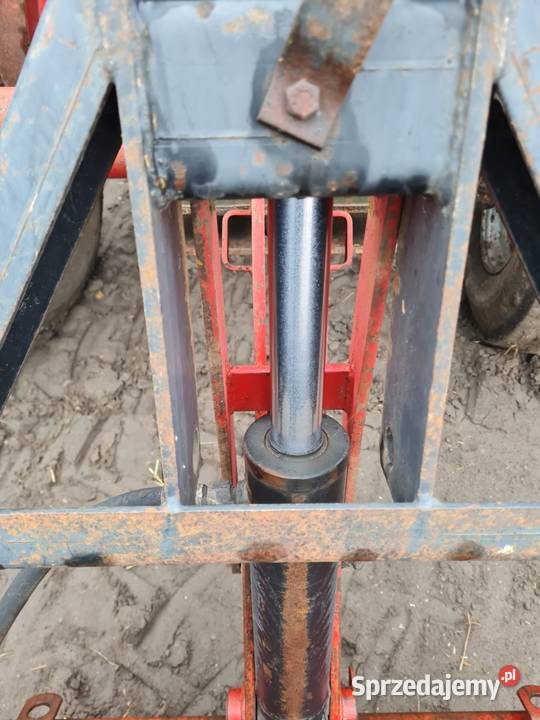 Ciągnik DEUTZ 6806 z turem Deutz Kuski