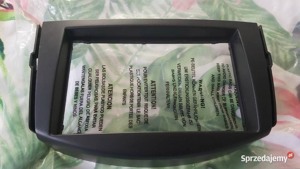 Ramka radia 2 din toyota Avensis auris rav4 Pozostałe świętokrzyskie Skarżysko Kościelne