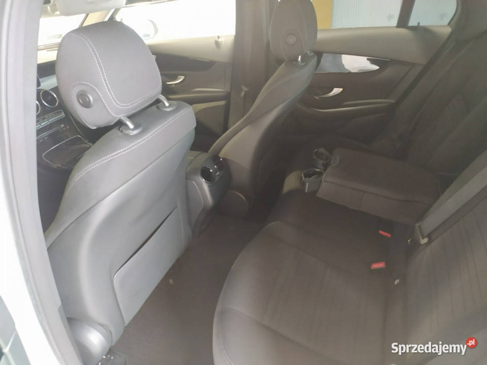Mercedes GLC 250 20 210 Automat4MATIC I 20152022 Rok produkcji 2019 Łódź sprzedam
