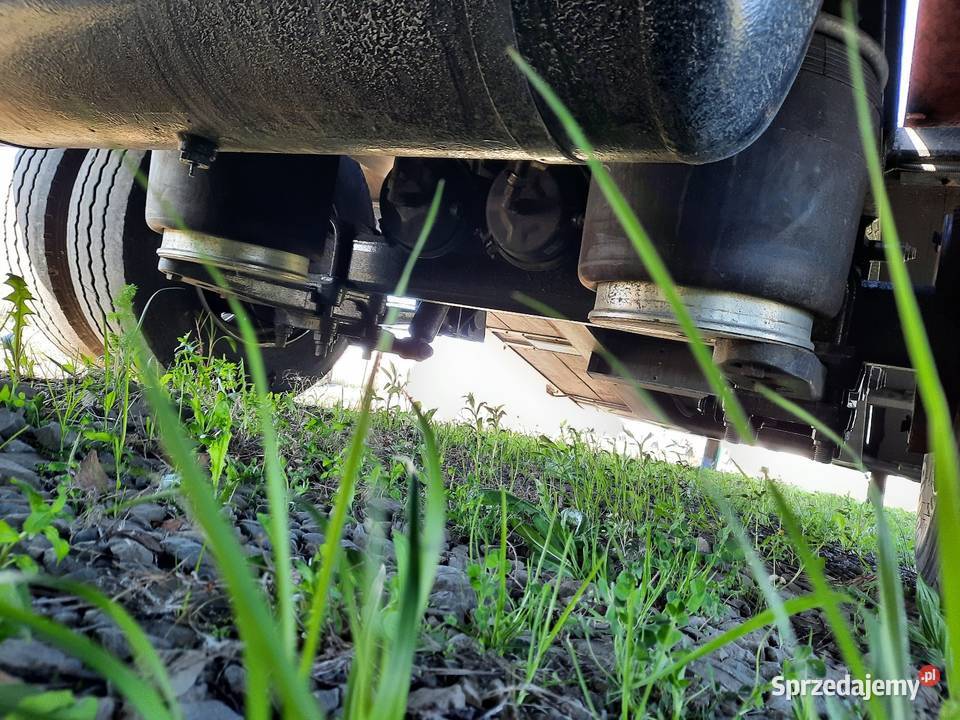 Naczepa laweta Fruehauf Rok produkcji 2007 Przyczepy i naczepy Dębica