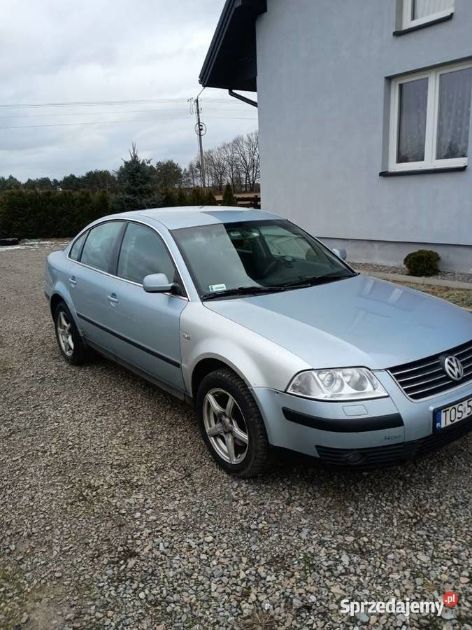 VW passat B5 sedan liftingu 20bezynagaz 2001r Bałtów sprzedam
