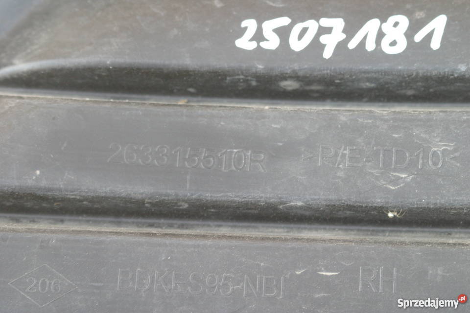 RENAULT MEGANE 3 III KRATKA OBUDOWAHALOGENU Bieleń sprzedam