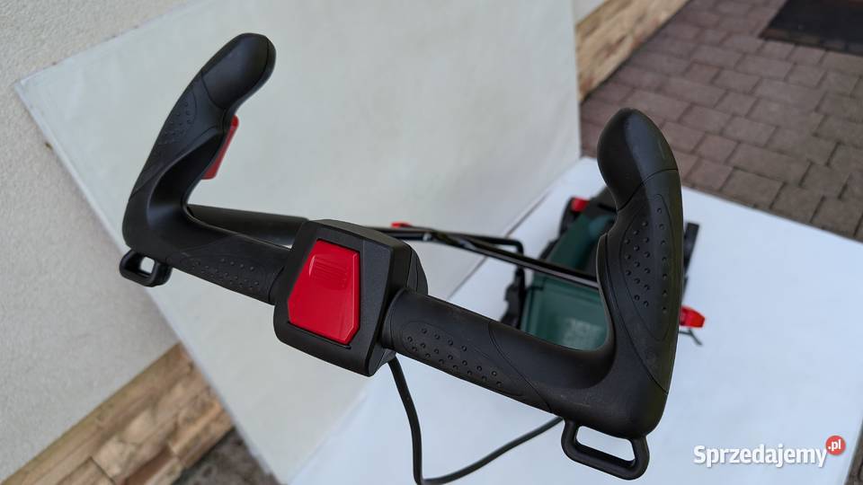 Kosiarka akumulatorowa Bosch CityMower 18V32300 Jadowniki sprzedam