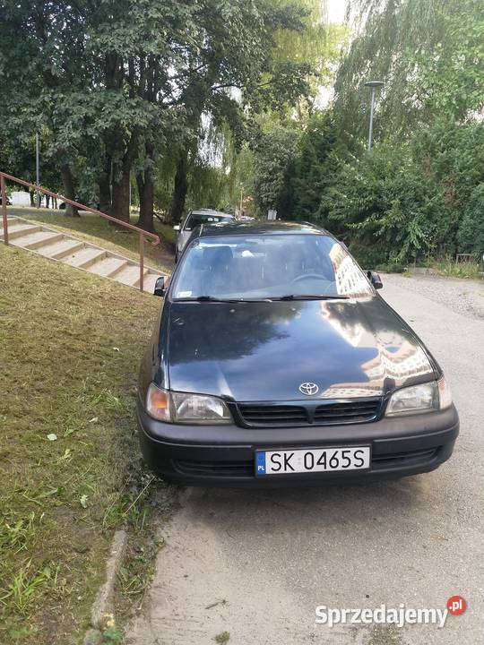 Toyota Carina E młoda duchem SPA spodu
