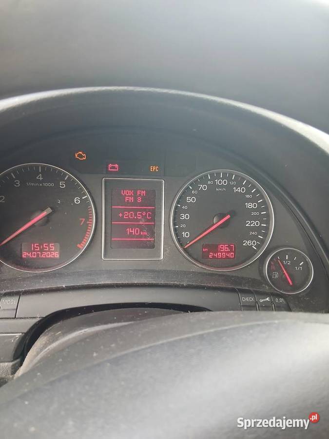 Audi a4b6 20benzyna uszkodzony Wierzchowiska