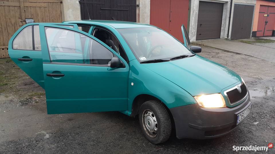 Skoda Fabia 14 MPI OKAZJA Rok produkcji 2002 Bolesławiec
