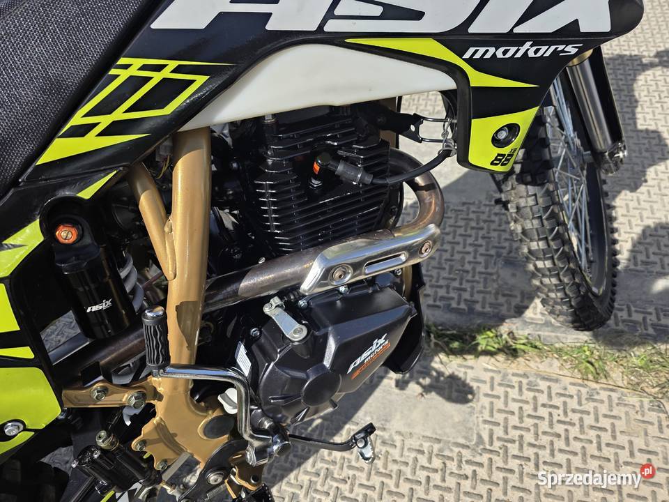 Cross 300 5 biegowy manulal 2024 produkcji Słupsk