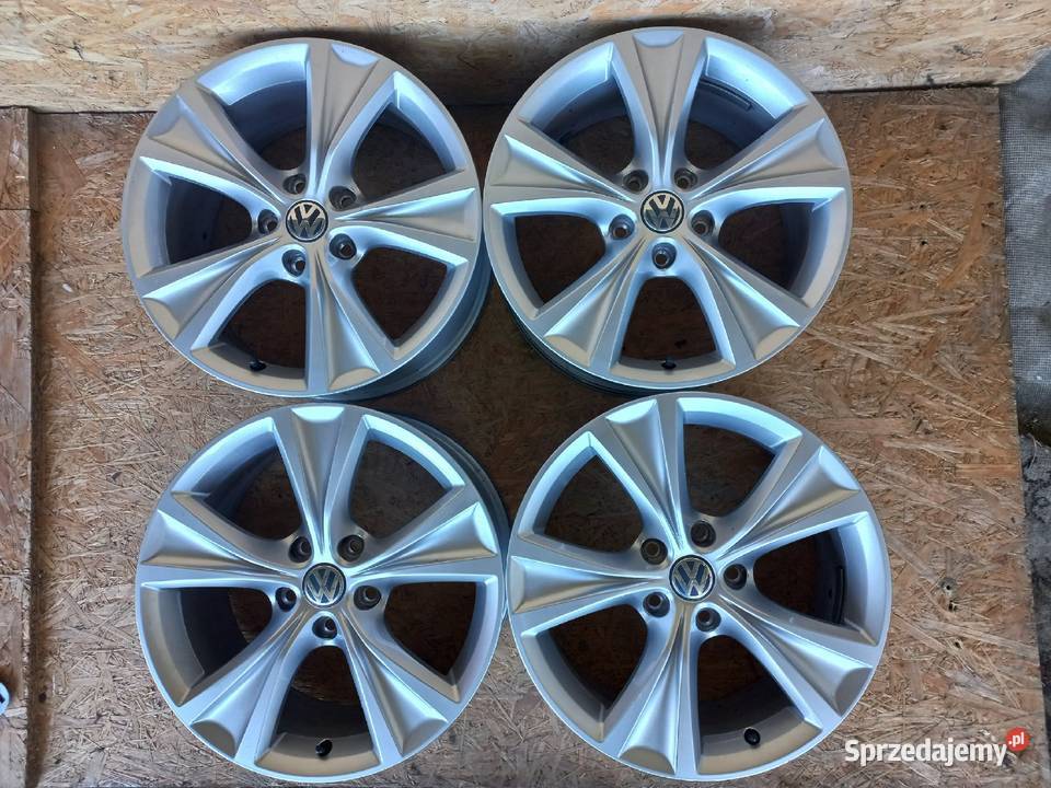 Felgi 5x112 17 SEAT Leon Altea Ateca Alhambra Średnica 17" Zbójno