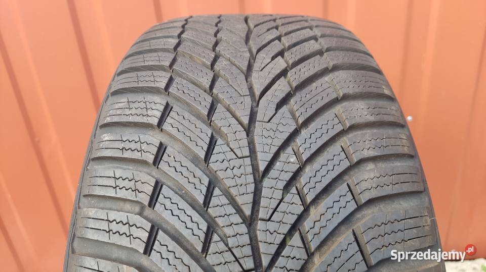 Koła Honda z oponami zimowymi Continental