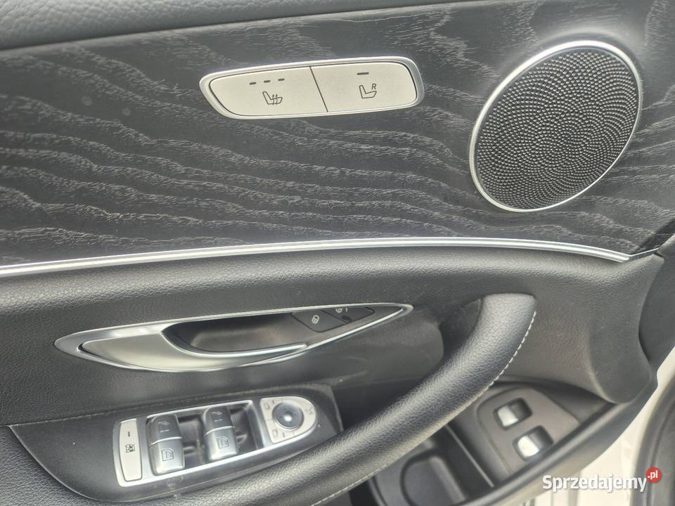 Mercedes E200 4Matic salon stan 190KM Łódź