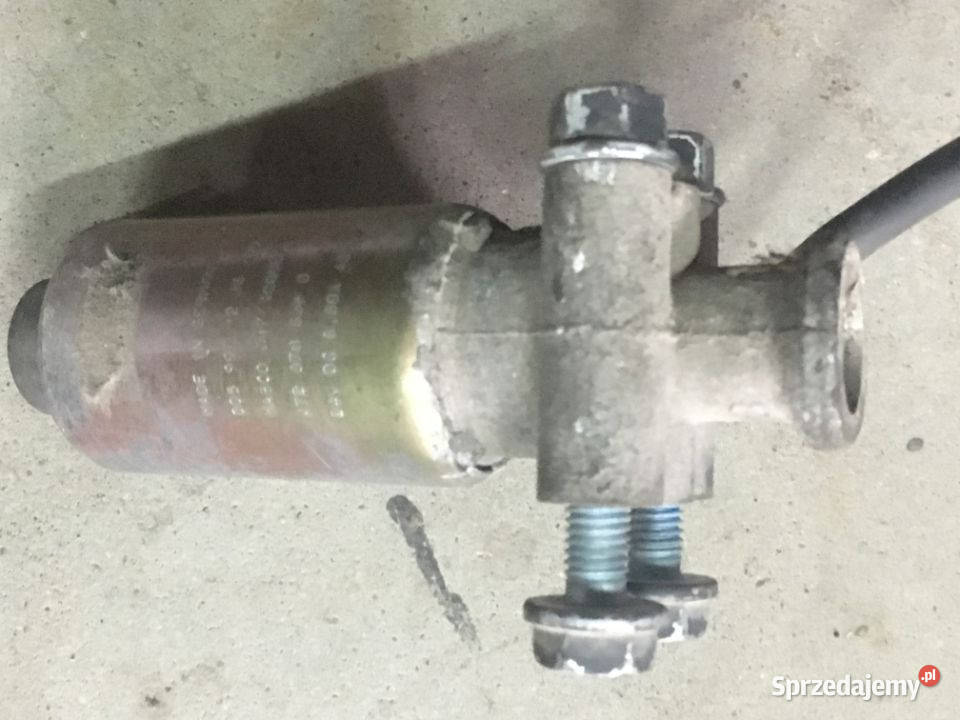 Elektro Zawór Mercedes 0059971236 4720706390 Maszewo sprzedam