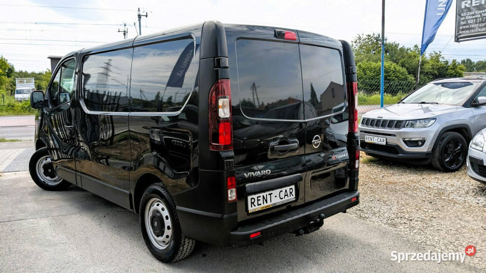 Opel Vivaro 16D145Ciężarowy BUS 3Osoby śląskie Częstochowa