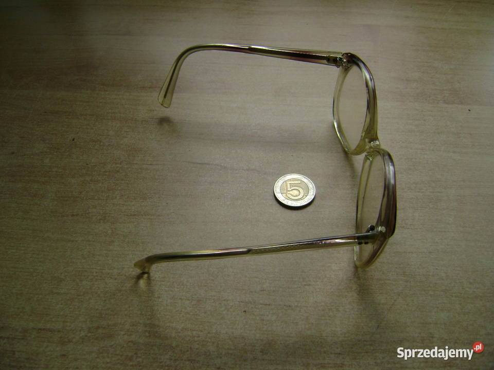 Starocie z PRL Okulary damskie korekcyjne 25 Gdynia