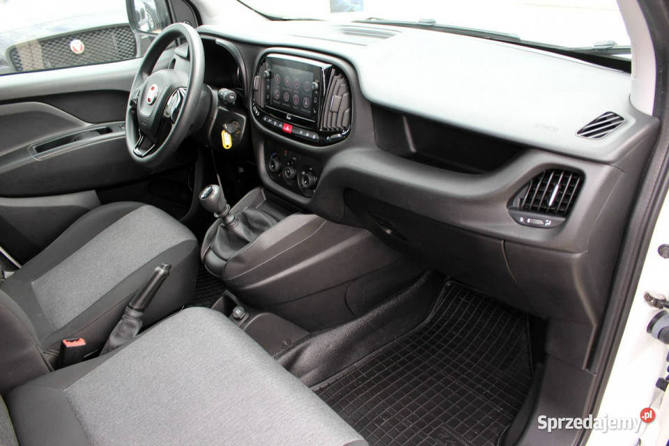 Fiat Doblo 16 Multijet Maxi 3 osobowy FV23 Sokołów