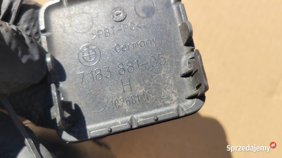 BMW 7 F01 F02 ZAŚLEPKA HAKA HAK ZDERZAK TYŁ śląskie Ruda Śląska