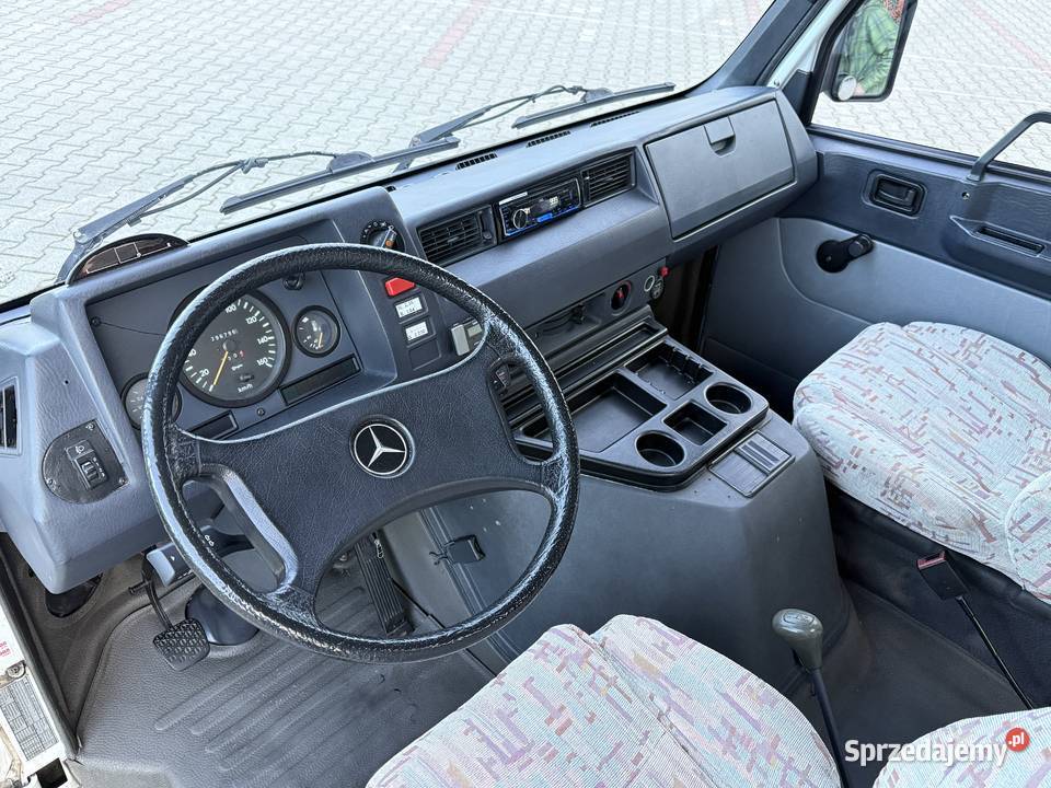 Kamper Mercedes MB100 LaStrada Tychy