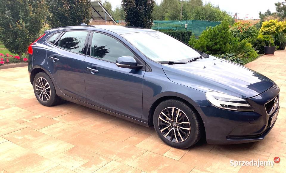 Volvo V40 D2 Momentum 2017 r 216000km V40 Ryńsk sprzedam