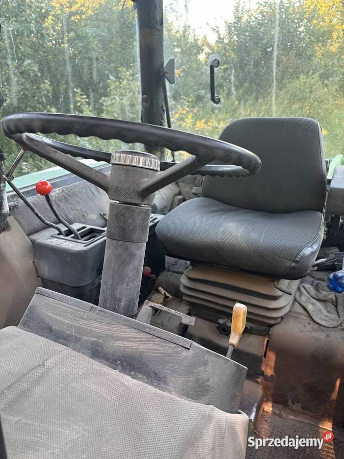 John deere 3040 Niździn
