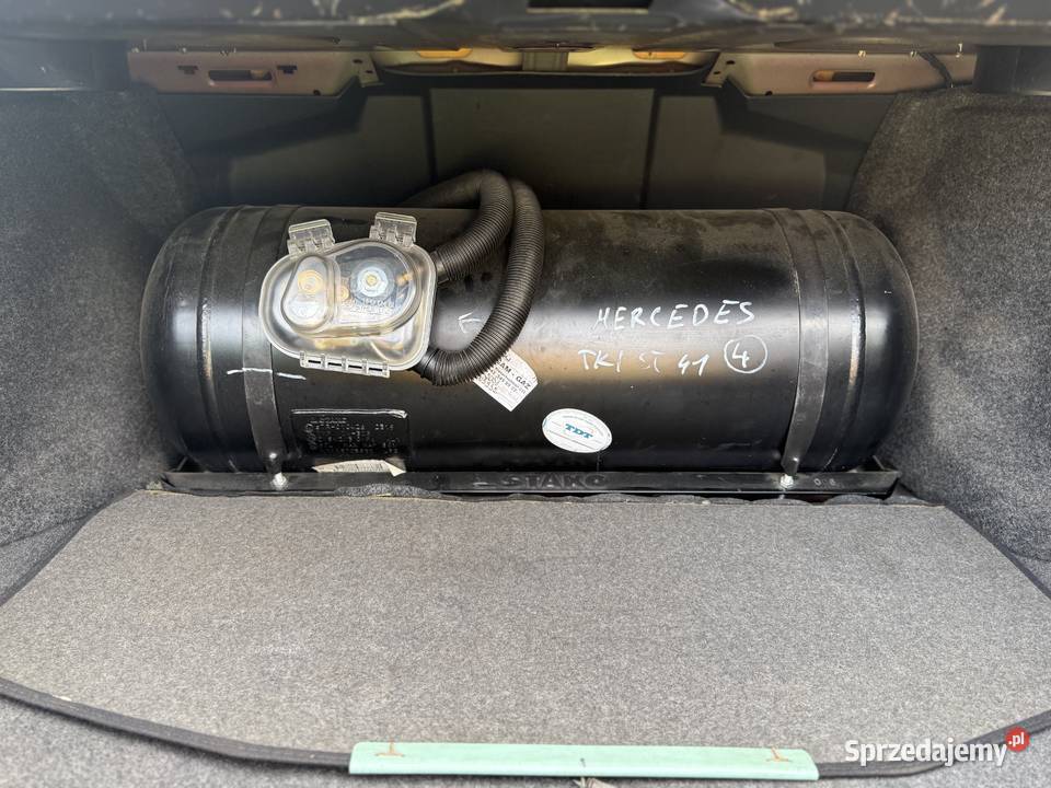 Mercedes C180 W202 automat LPG Piekoszów