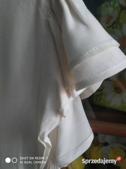 Damska bluzka w kolorze kremowymecru marki CA C&A Bluzki i koszule Moda i Styl Bytom