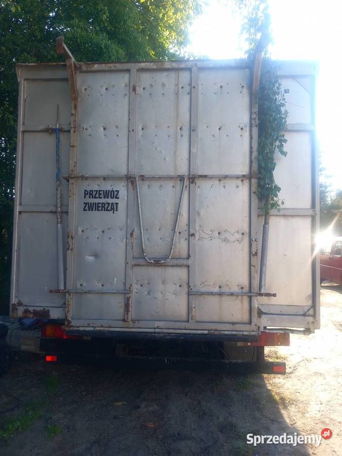 Zabudowa do przewozu żywych zwierząt 1800kg lubelskie Biała Podlaska