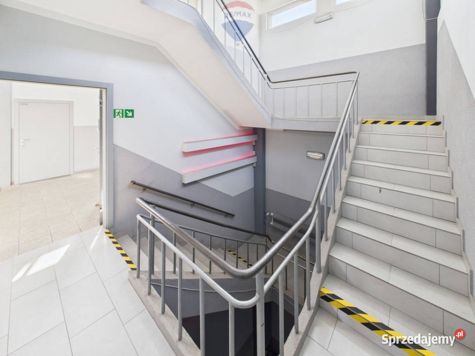 Biuro 234 m z windą i parkingiem Rybnik