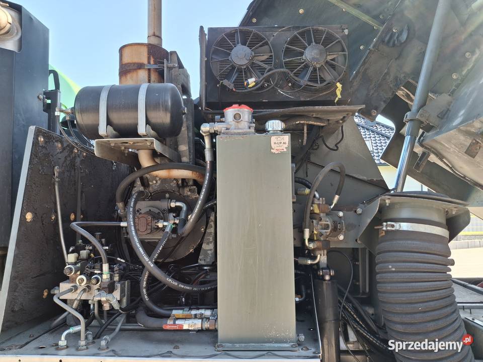 Renault Midlum 270 DXI Zamiatarka BUCHER manualna Specjalne pomorskie Sierakowice