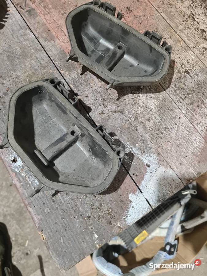 Audi A4 B5 zaślepka reflektora 1305219063 Wola