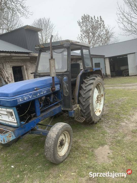 Sprzedam traktor leyland 270 Tomaszów Lubelski