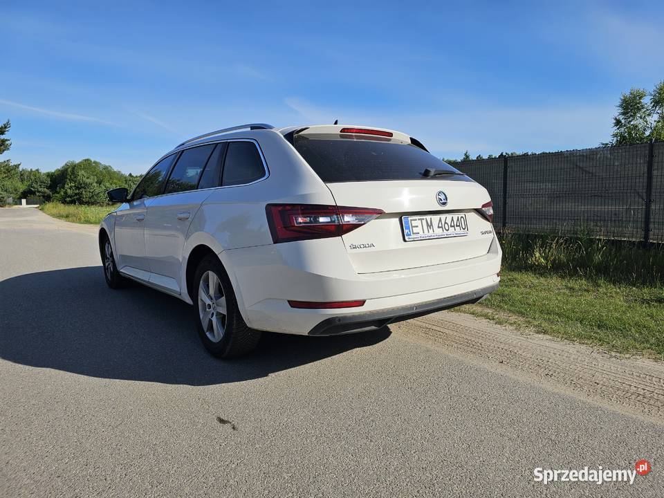 Skoda superb 16tdi 2016e Superb Emilia sprzedam