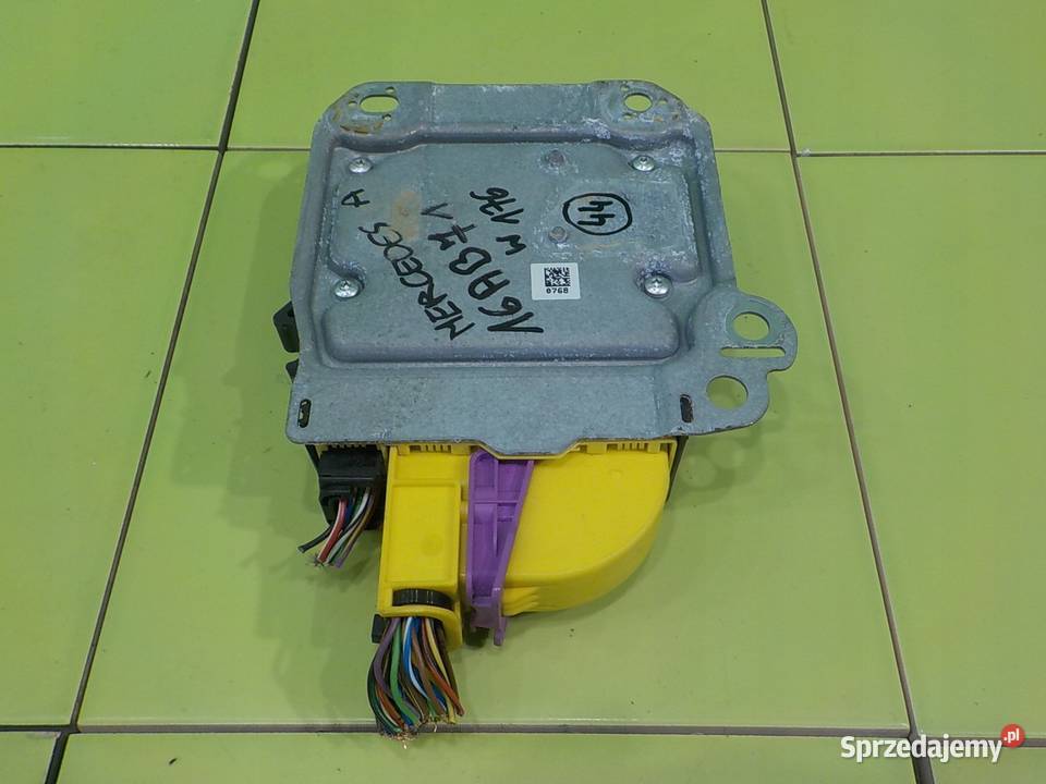 MERCEDES A W176 AMG 20 CDI 12r HB 5D modul