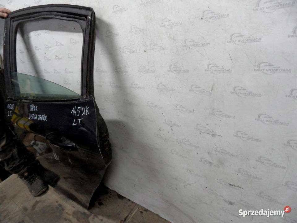 PEUGEOT 208 I 12r drzwi lewy tył