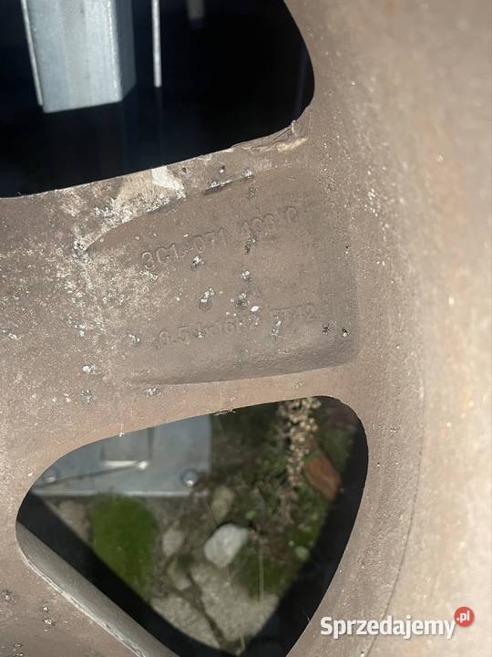 3C1071496 felgi aluminiowe koła 16 5x112 Volkswagen OE sprzedam
