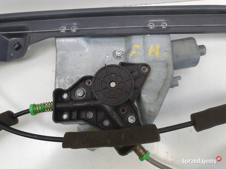 Ssangyong Actyon Sport PODNOŚNIK SZYBY prawy Rudka