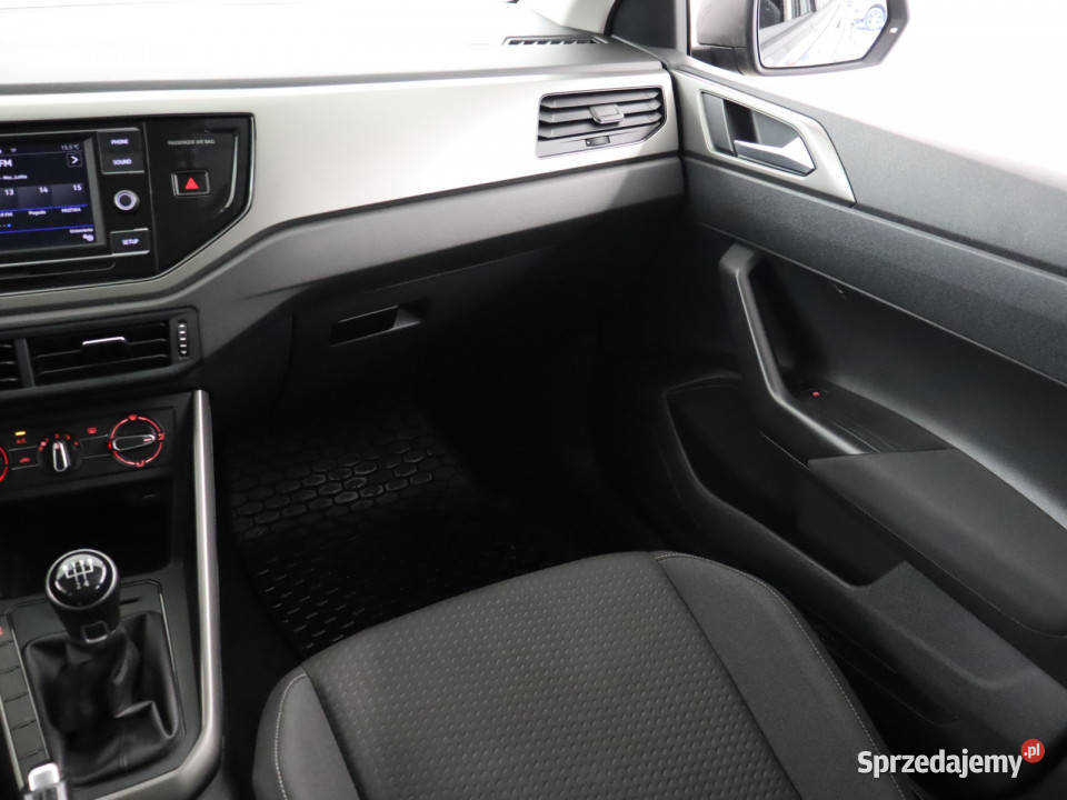VW Polo 10 TSI klimatyzacja