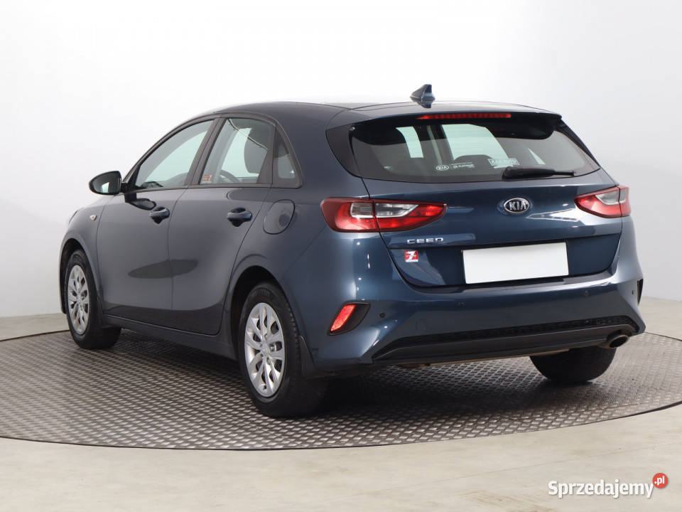 Kia Ceed 10 TGDI gniazdo USB Bielany Wrocławskie