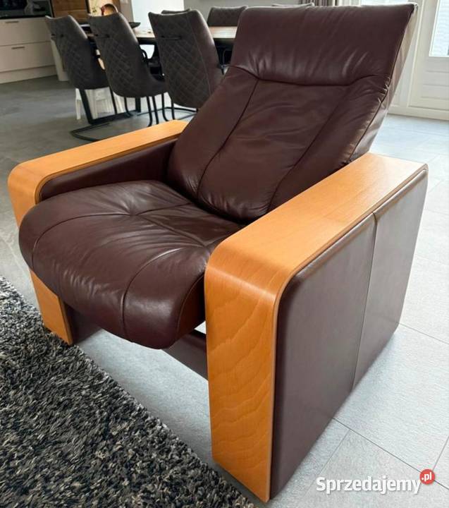 Piękny komplet wypoczynkowy skórzany na Sandomierz